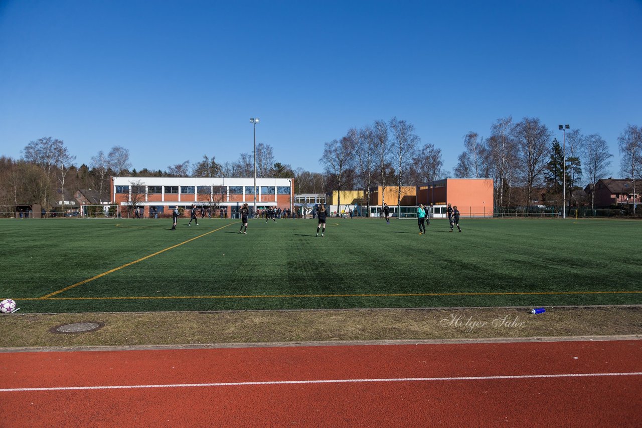 Bild 107 - B-Juniorinnen Halbfinale SVHU - Holstein Kiel : Ergebnis: 3:0